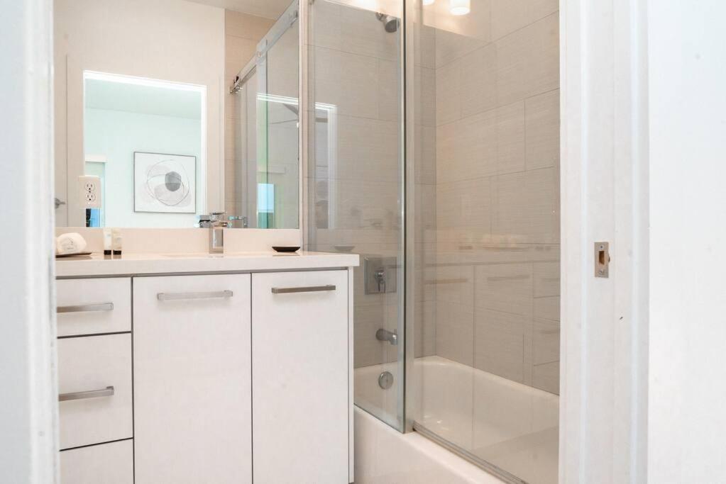 Across The Ocean Few Steps To Beach Contemporary Three Bedroom Townhouse ปอมปาโนบีช ภายนอก รูปภาพ