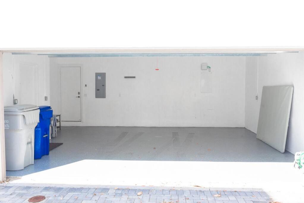 Across The Ocean Few Steps To Beach Contemporary Three Bedroom Townhouse ปอมปาโนบีช ภายนอก รูปภาพ
